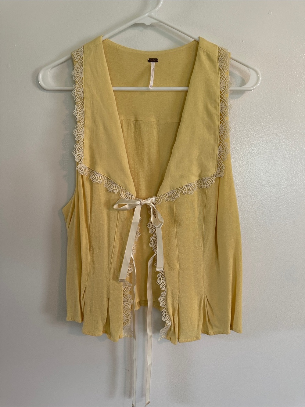 Free People Pale Yellow Lace-Trim Sleeveless Vest NWOT